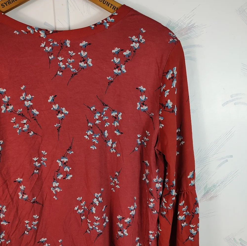 LOFT Outlet Red Floral Long Sleeve Blouse SP - Picture 8 of 9